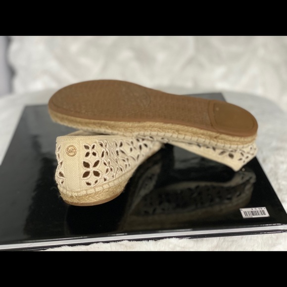 White Espadrilles Michael Kors - Picture 4 of 5